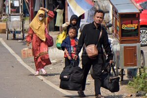 “Tak Punya Kerjaan, Jangan Datang ke Bekasi”