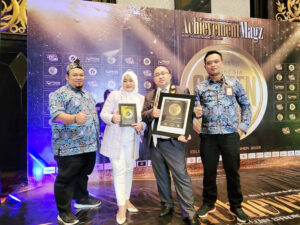 CEO PT Witan Presisi Indonesia Diganjar Indonesia Golden Award 2022