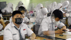 PPDB Gratis, Ada Pungli Laporkan!