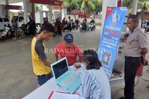 Isi BBM di Bekasi Pakai Barcode