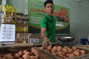 Harga Kebutuhan Bergerak Naik