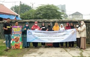 PKM Universitas Sahid Sosialisasi Usaha Cilok Jepret ke Anak Jalanan Kota Bekasi