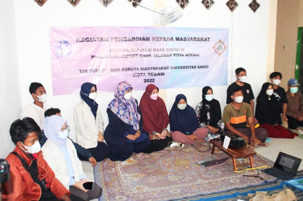 Pengabdian Masyarakat Universitas Sahid Jakarta, Beri Edukasi Sanitasi dan Strategi Peningkatan Omzet