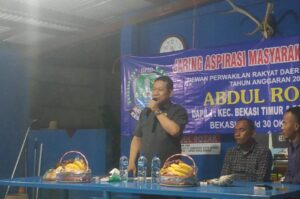 Puluhan Dewan Mangkir Reses