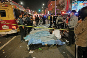 Kesaksian Tragedi Halloween Itaewon Korea Selatan, 10.000 Orang Terinjak-Injak