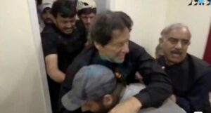 Mantan PM Pakistan jadi Target Pembunuhan, Tertembak Kakinya