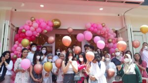 Jims Honey Jatiwaringin Sasar Anak Muda   