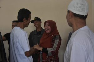 Kades Pipit Divonis Bebas