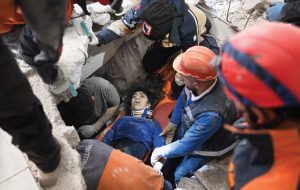 Korban Jiwa Gempa Turki Tembus Angka 20 Ribu, Melebihi Gempa Jepang 2011