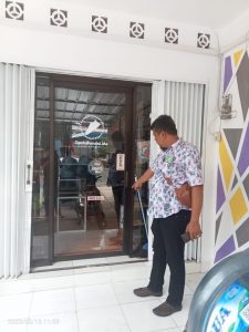 Komplotan Pencuri Kuras Ratusan Pasang Sepatu Branded di Mustikajaya