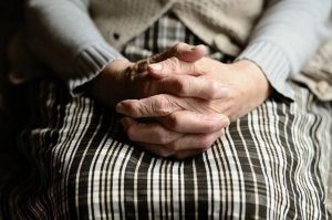 Nenek 95 Tahun Diperkosa Tetangga