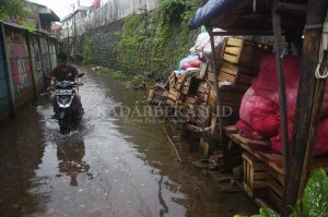 Butuh Solusi Konkrit Tangani Banjir Gang Cue