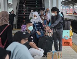 Pj Bupati Bekasi Perkirakan 48 Persen Warganya Telah Mudik