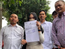 Korban Dichat Pribadi, Dirayu, Diajak Jalan, Jangan Takut Melapor