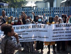 Ratusan Warga Geruduk PT Sri Rejeki Perdana Steel