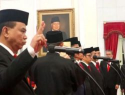 Ucap Sumpah Ketum Projo Jadi Menkominfo, Ini Daftar Reshuffle Kabinet Jokowi
