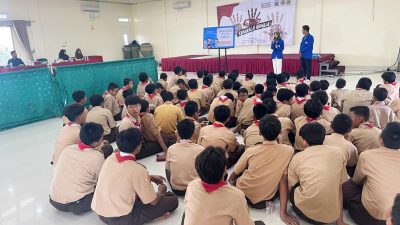 Beri Penyuluhan tentang Kenakalan Remaja