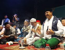 Ulama Bekasi Salawatan Bareng Anies