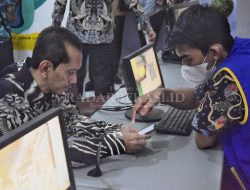 Usai Diresmikan, Pos Pelayanan Adminduk Diserbu Warga