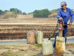 Sumur Pompa, ‘Penyelamat’ Warga Desa Medalkrisna Bekasi di Kala Krisis Air