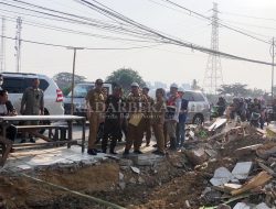 DSDABMBK Kabupaten Bekasi Bangun Jalan Inspeksi Kalimalang Bertahap