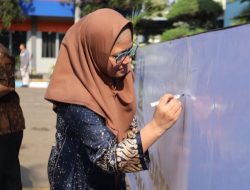 Pj Wali Kota Bekasi Gaungkan Netralitas dan Pakta Integritas Pegawai Tirta Patriot