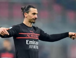 Ibrahimovic Buka Peluang Kembali ke Mantan