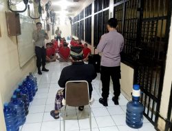 Polisi Sadarkan Tahanan dari Balik Jeruji Besi