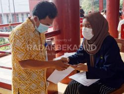 Gaji Dosen Belum Sesuai UMP   
