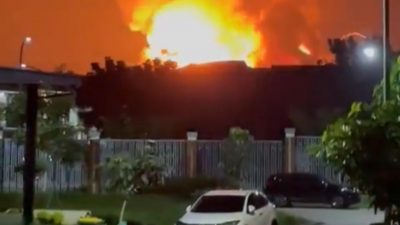 Ledakan Gudang Amunisi, Warga Cikiwul Bekasi dan Ciangsana Bogor Diungsikan   