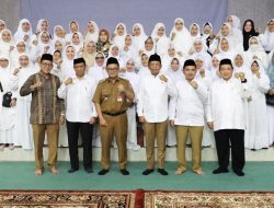 Ratusan Aparatur Pemkot Bekasi Naik Haji