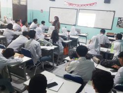 Guru SMA dan SMK Susun Soal dan Kisi-Kisi PSAJ