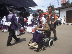 Massa Tunggu Haji Bekasi 25 Tahun