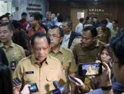 Mendagri: Pj Kepala Daerah Maju Pilkada, Silakan, Ini Syaratnya