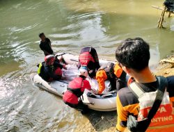 Terseret Arus Kali Cikarang, Anak Tujuh Tahun Ditemukan Tak Bernyawa