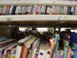 Intensitas Masyarakat Membaca Rata-rata di Bawah Satu Jam Per Hari