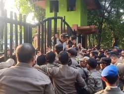 Massa For Gani Suarakan Nasib Ribuan Siswa Tak Lolos PPDB