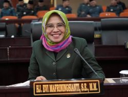 Anggota DPRD Kota Bekasi Evi Komitmen Mengawal Realisasi Anggaran Pendidikan   