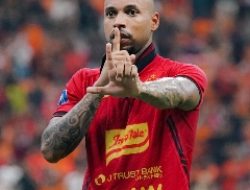 Hattrick Gustavo Bawa Persija Bekuk Barito Putera 3-0 Tanpa Balas