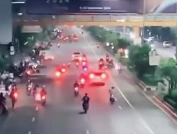 Kebut-kebutan Motor di Jalan Ahmad Yani Berujung Kecelakaan