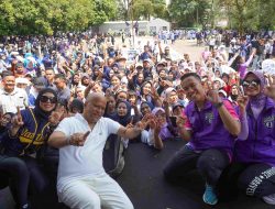 Sambangi Kota Bogor, Cawagub Jabar Ilham Habibie Zumba Bareng Ribuan Emak-emak