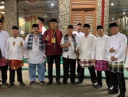 Hangatnya Perayaan Natal di Gereja Katolik Santo Servatius: Jaga Budaya dengan Berpakaian Adat Betawi