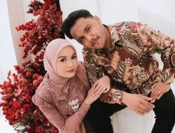 Selamat! Salma Salsabil Resmi Dilamar Sang Kekasih Dimansyah Laitupa