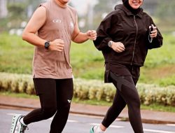 Sekcam Bekasi Utara Ahmad Apandi Sempatkan Olahraga di Tengah Kesibukan   