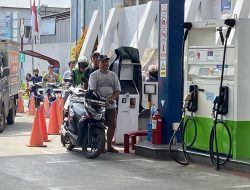 “Indonesia Raya” Berkumandang di SPBU