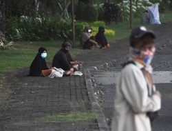 Dinsos Kota Bekasi Imbau Warga Tak Beri Uang ke Pengemis dan Pengamen