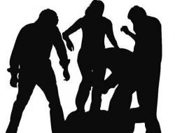 Pria di Pebayuran Dikeroyok Tiga Orang hingga Babak Belur karena Dituduh Nyolong Freezer   