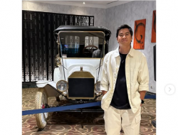 Arif Muhammad ‘Mak Beti’ Sakit Parah Saat Umrah: Jantung Debar Kencang, Tenggorokan Panas