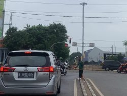 Gubernur Jabar Larang Warga Minta Sumbangan di Jalan, Begini Tanggapan Dewan Masjid Kota Bekasi