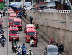 Banyak Angkot Baru di Kabupaten Bekasi Beroperasi Tanpa Izin